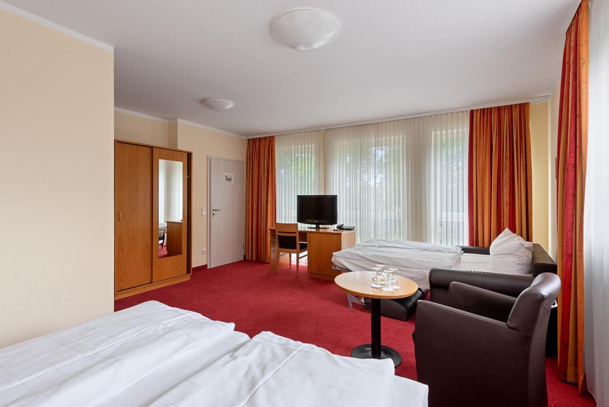 Jägerheim Hotell Nürnberg Exteriör bild